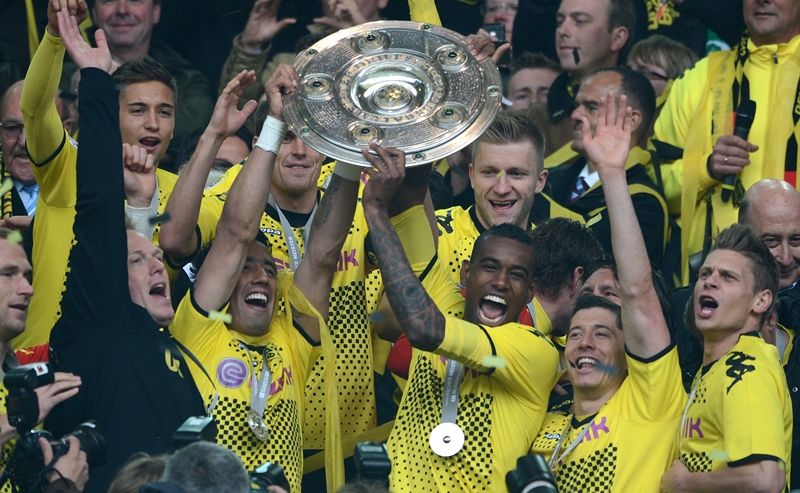 Dortmund: Cân bằng giữa tài năng trẻ và kinh nghiệm - chìa khóa cho sự hồi sinh?