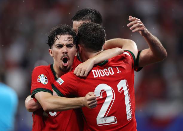 Cái chết của Diogo Jota và Andre Silva: nỗi đau không thể tả của Vitinha và làng bóng đá thế giới